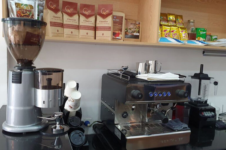 Địa chỉ mua máy pha cafe uy tín Hà Nội