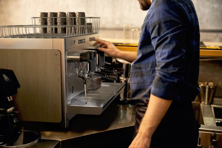 Hiểu về GROUPHEAD của máy pha cafe
